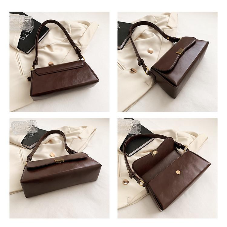 Ielgy French Retro Brown Underarm Bag Simple Messenger Baguette Bag