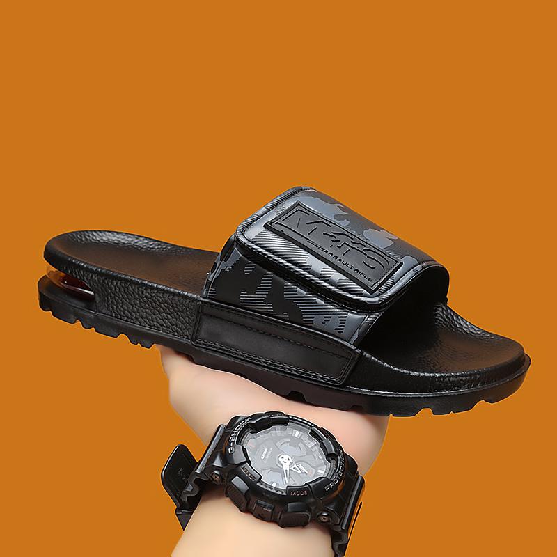 2025 Summer men's new non-slip casual flat shoes Comfortable indoor/outdoor beach sandals Family bathroom shower slippers