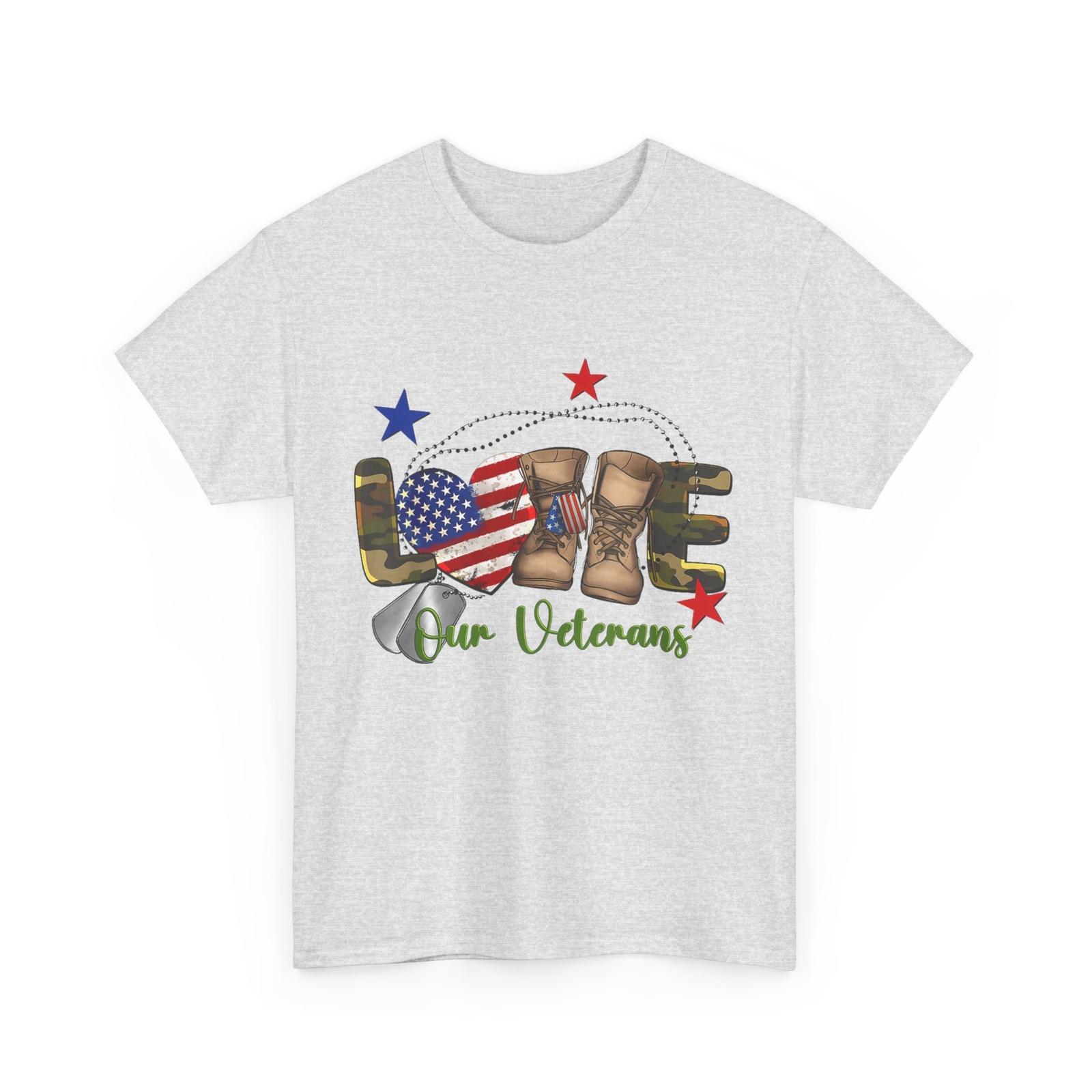 Love Our Veterans Day Proud Military American Flag T-Shirt XL