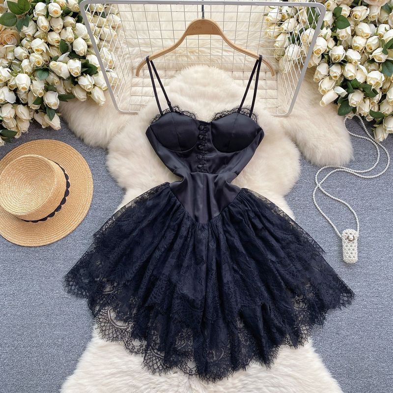 

Lace Bandeau Slim-Fit Sling Dress Small Dress Black M