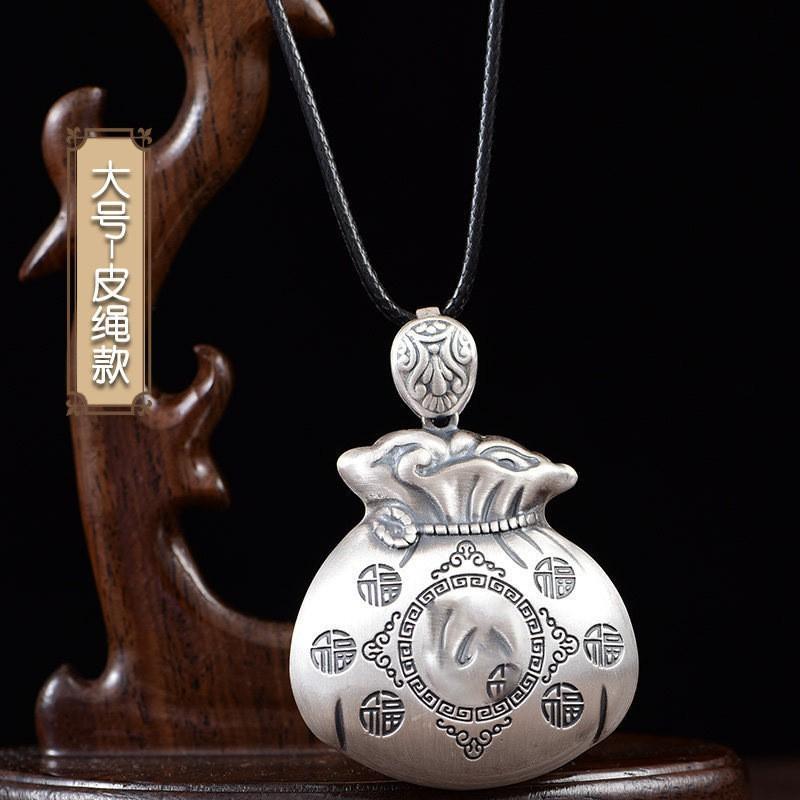 Vintage Silver-Tone Fortune Pouch Pendant Necklace Men Women Geometric Charm Chain Accessory