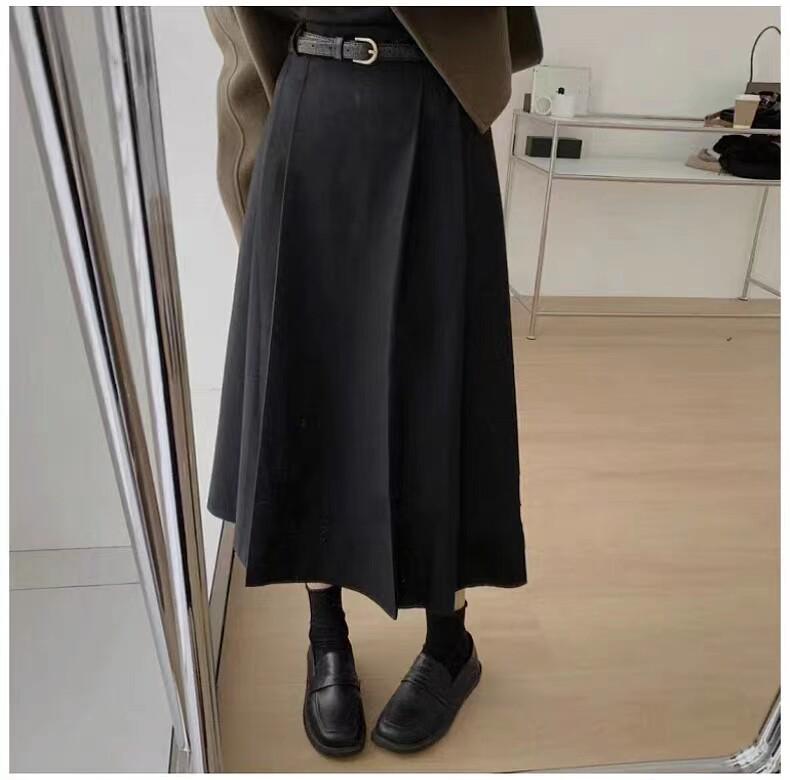 

Women s Elegant Autumn/Winter Skirt Set: Stylish, Age-Reducing, High-End Feel, Generous Two-Piece Ensemble M (suitable for 90-110 jins)