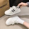 Internet celebrity white shoes women's 2025 spring and autumn explosion niche heightening sports board shoes versatile casual student shoes ins tide