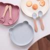 Color Kids 3ks Kreslený medvídek Silikonová krmná sada Přísavná miska Lžíce s dřevěnou rukojetí Vidlička Bez BPA Dárky pro kojence k samostatnému krmení