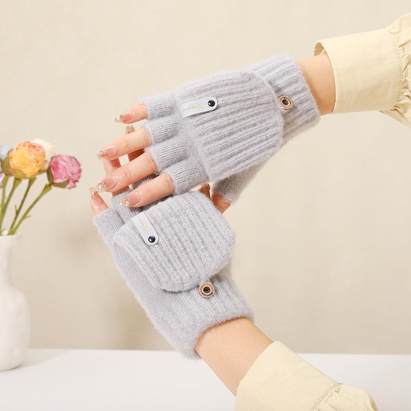 Women's Fingerless Wool Gloves with Flip-Top, Knitted Half-Finger Design for Winter Warmth and Cold Protection.