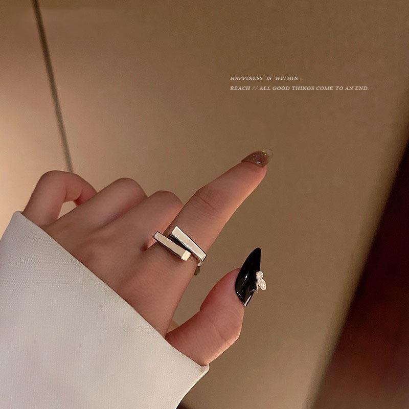 Women's High-End Rectangle Band Ring - Open, Versatile, Simple, Trendy Design for Index Finger