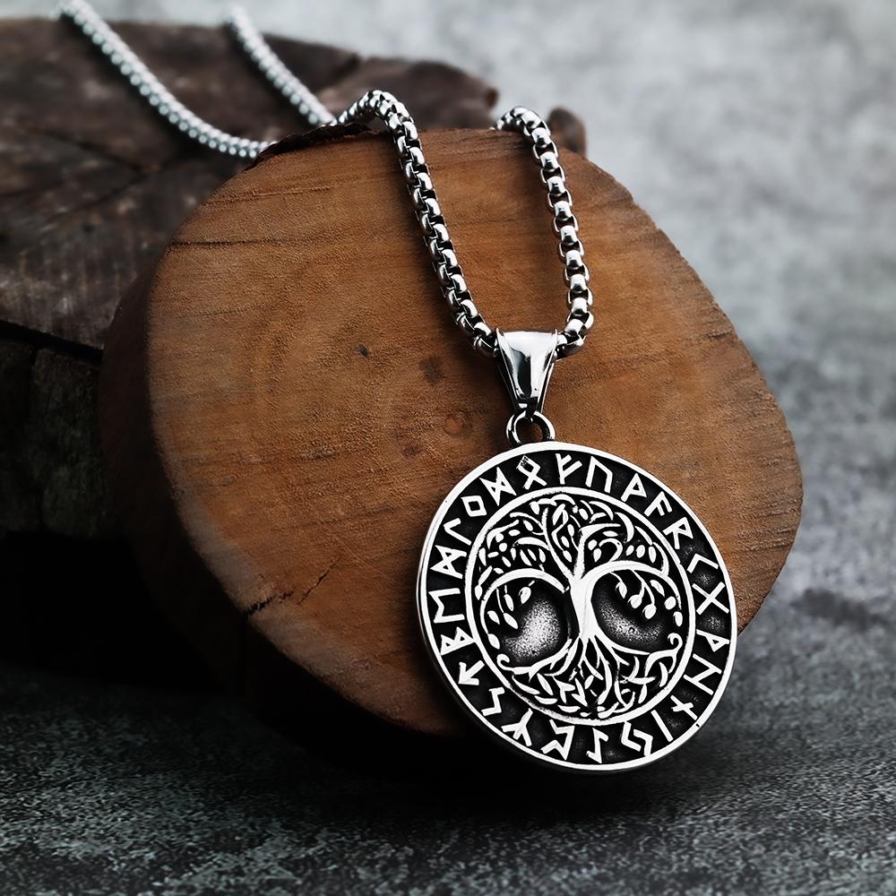 Vintage Nordic Viking Tree of Life Personalized Rune Fashion Versatile Single Item Men's Pendant Titanium Steel Jewelry