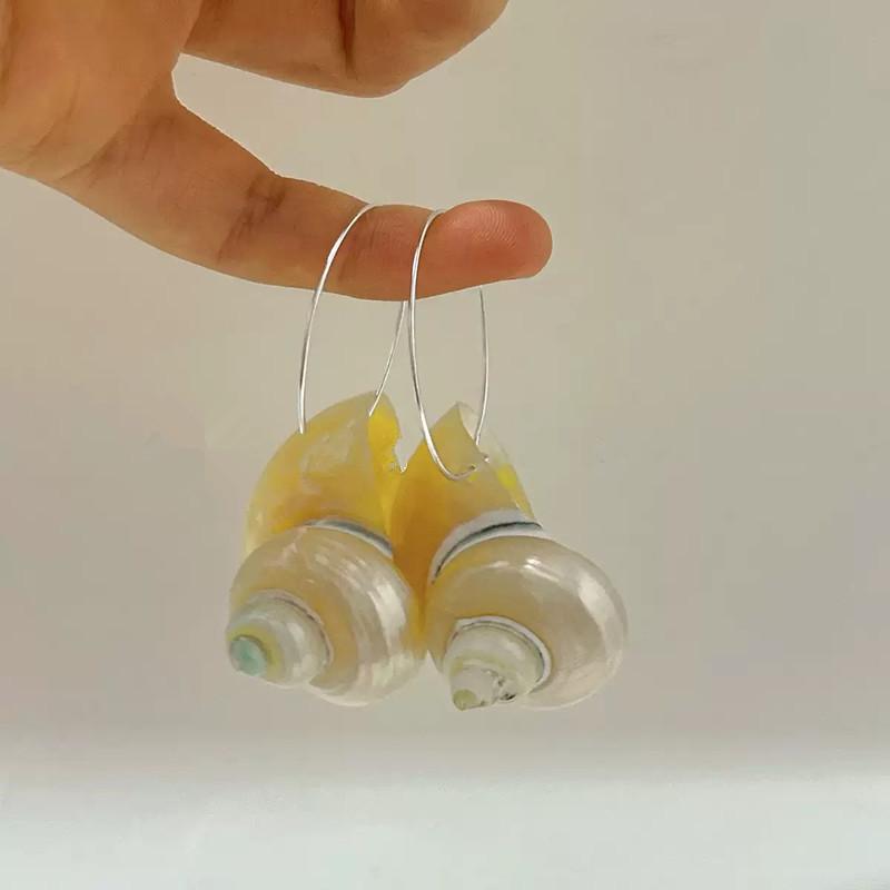 

Retro Unique Natural Conch Shell Pendant Necklace Vacation Style Fashion Elegant Women s Jewelry Accessories