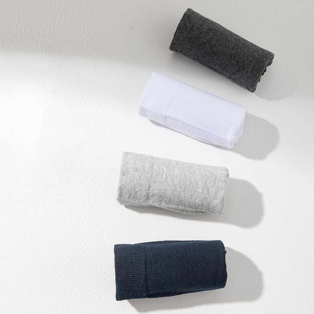 5 Pairs of Men's Four-season Medium Anti-bacterial Anti-odour Sweat-absorbent Breathable Long Socks