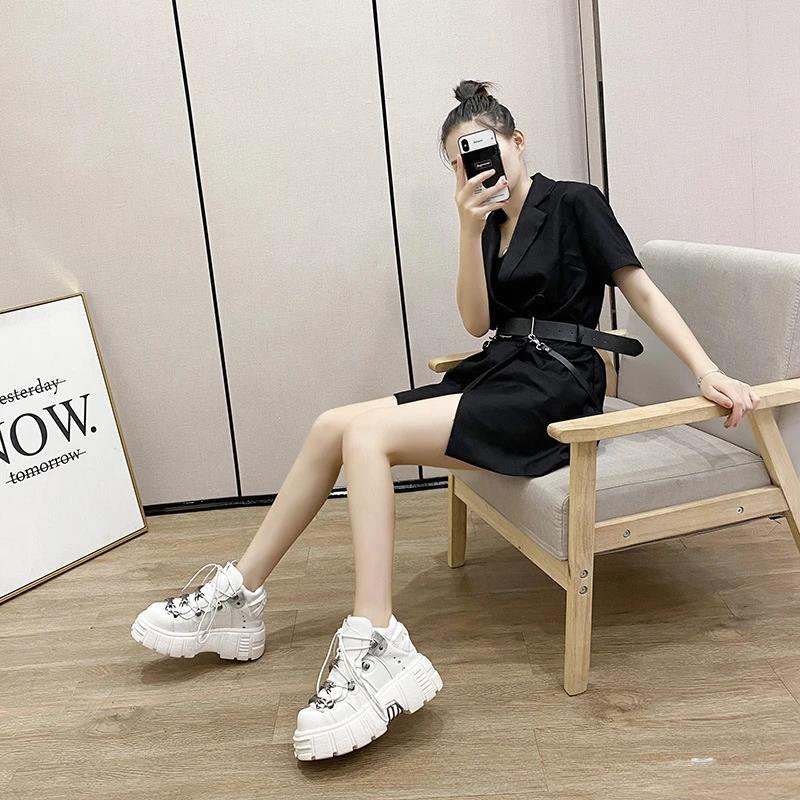 fashion 2024 Autumn/Winter Punk Style Women's Lace Up High Top Shoes 6CM Platform White Women Casual Metal Decoration Motorcycle Boots