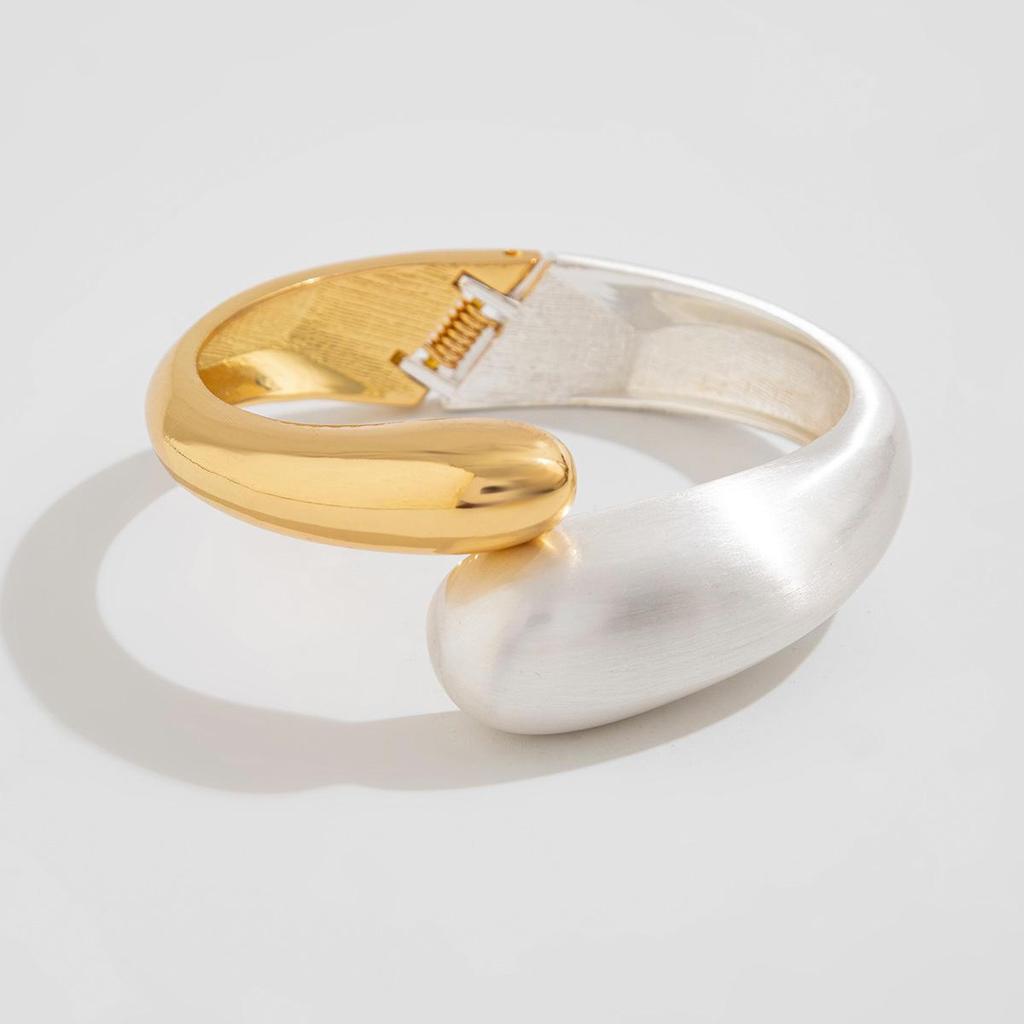 European-American Style Irregular Water Drop Metal Bracelet Set