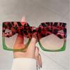1pc Women Full Frame Square Shaped Sunglasses Fashionable Oversize Leopard Print Gradient Shades Stylish Multicolor
