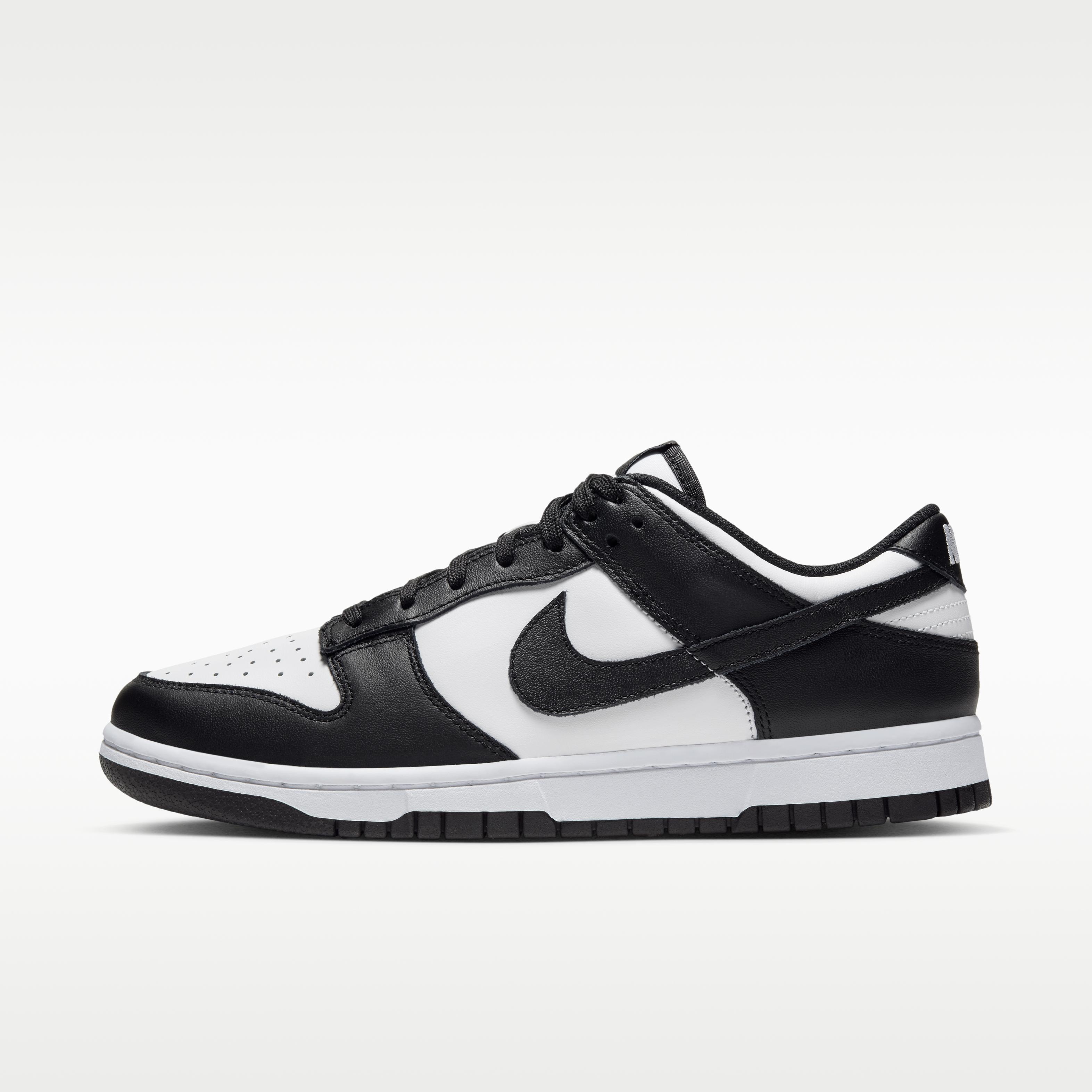 Nike Dunk Low Retro Белый Черный Панда (Женский) 36.5
