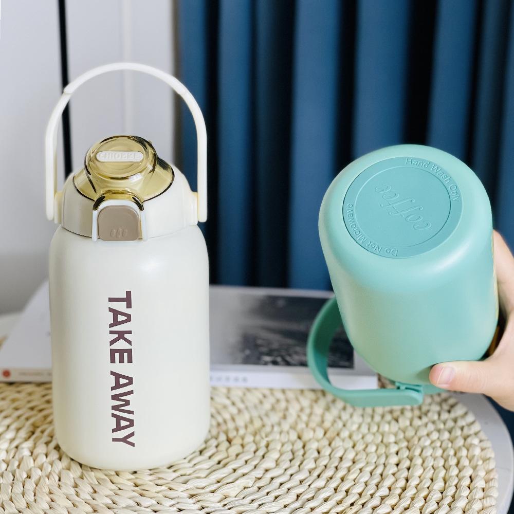 New Large Capacity Portable Thermos Cup with Spring Lid Portable Pot with Straw Outdoor Thermos Cup
