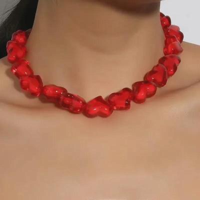 Collana di Perline Acriliche a Cuore Rosso Europeo-Americano