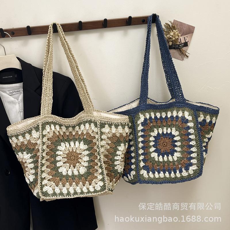 Sommer handgewebte Tasche Damen 2025 neue Schultertasche Tragetasche mit großem Fassungsvermögen Strandurlaub Strohtasche