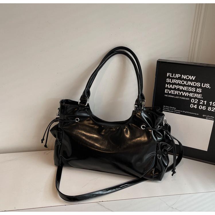 Korean British-Style Women’s Large-Capacity Crossbody Shoulder Tote