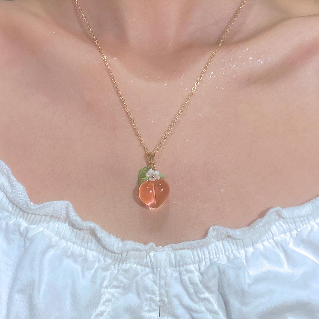 LATS Cute Sweet Strawberry Necklace for Women Versatile Peach Clavicle Chain Spring Summer Fruit Accessories