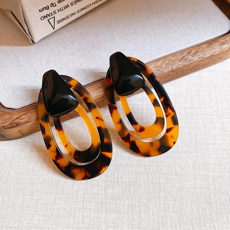 Retro Hong Kong Style Silver Needle Leopard Print Circle Earrings Light Luxury High-end Temperament Earrings Niche Earrings Women