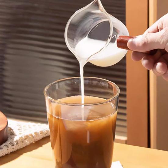 Coffee Milk Pitcher with Wooden Handle Mini Glass Creamer Cup for Espresso Small Sauce Dipping Bowl Measuring Scale Condiment Dish