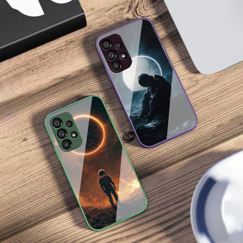 Red Moon Explorer For Samsung Galaxy S10 4G S20 11E 30 S21 22 S24 Fe Pro S23 S25 Ultra 5G S9 Tempered Glass Phone Case