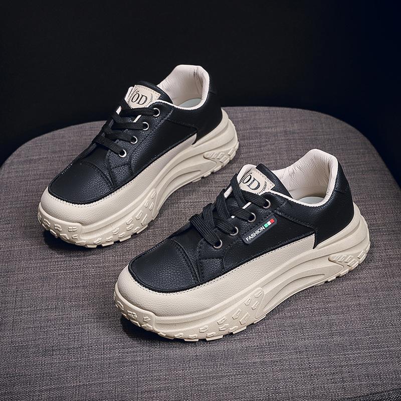 Осіннє жіноче взуття нові дихаючі маленькі білі туфлі дитячі корейська версія трендові універсальні на платформі спортивні кежуал кеди татове взуття