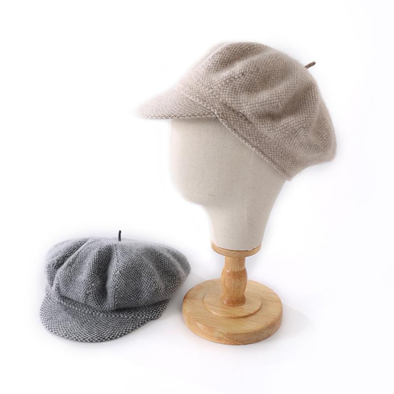 Cashmere beret female autumn and winter duck tongue warm and windproof versatile British literary outdoor sketch painter