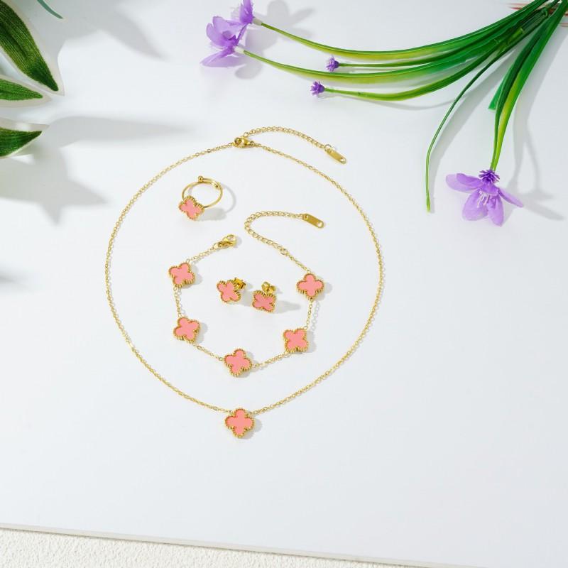 4-Piece Clover Flower Shell Jewelry Set Women - Necklace Bracelet Earrings In Titanium Steel With O-Link Chain