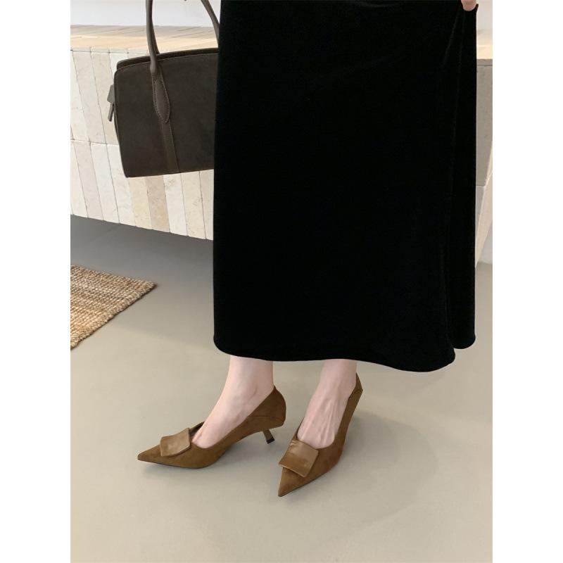 Metal buckle pointed high heels women's shoes 2025 new spring and autumn French temperament shallow mouth stiletto shoes