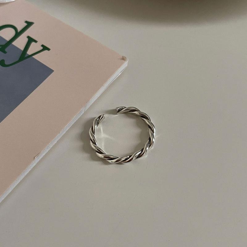 

Изысканное кольцо из витой меди для женщин, современный геометрический стиль, регулируемый размер J030