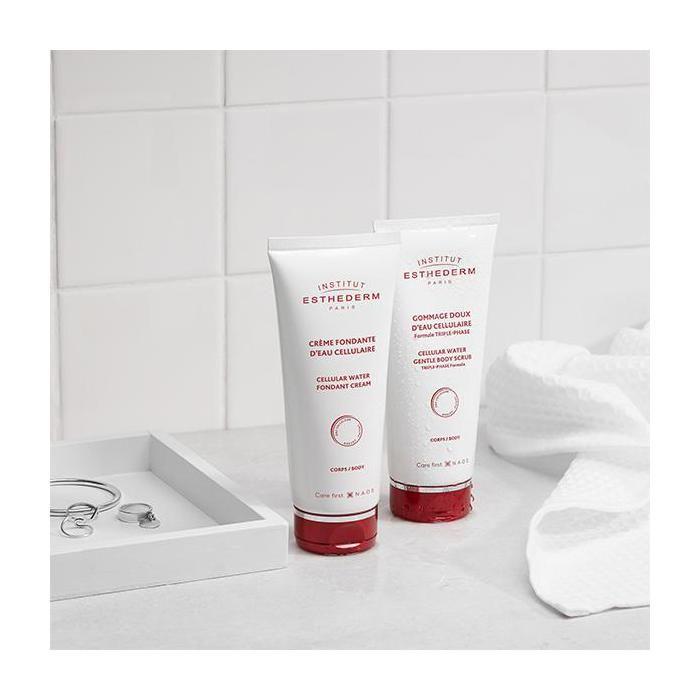 Gommage Doux - INSTITUT ESTHEDERM - Eau Cellulaire - 200ml - Ginkgo - Thé Blanc