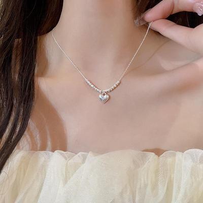 Trendy 3D Heart Necklace: Luxury Striped Bead Clavicle Chain for Women