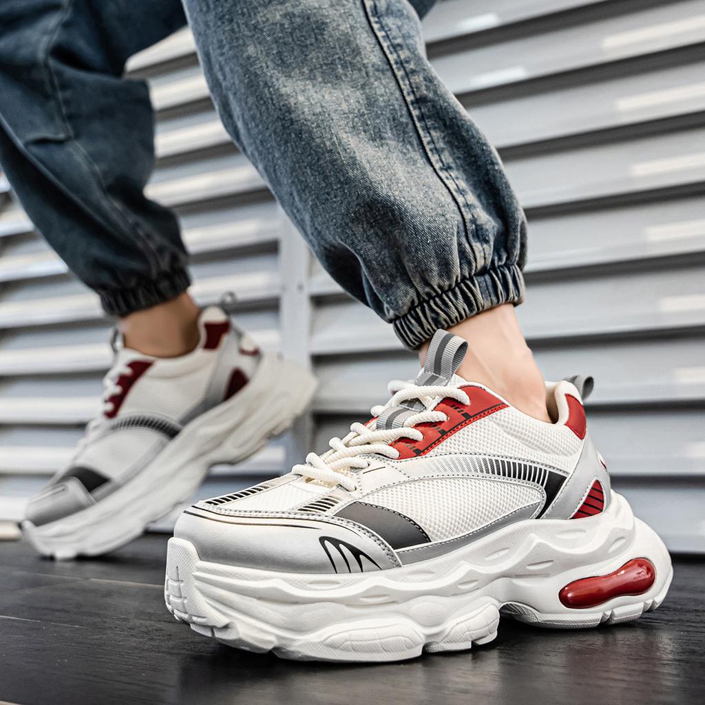 Four Seasons New Mesh Breathable Sneakers Casual Fashion Men's Shoes Daddy Platform Student Shoes Tide Shoes One 2025