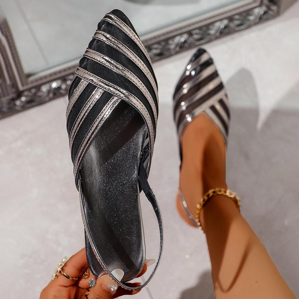 Summer New Mesh Flat Heel Hollow Large Versatile Women's Sandals Fashion Beach Vacation Women's Shoes