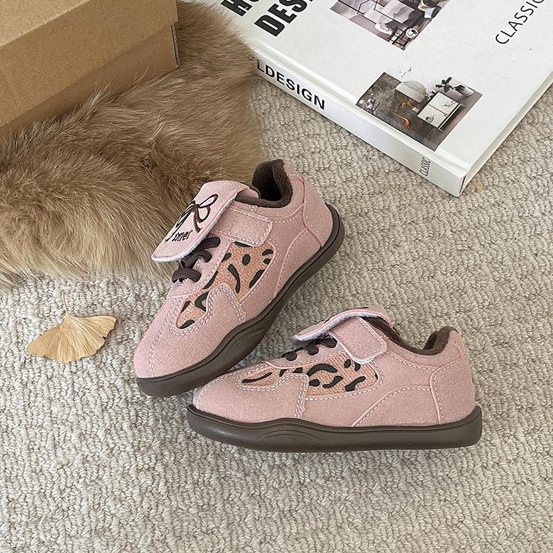 Girls' moral training shoes leopard print children's sports shoes 2025 spring and autumn primary school students autumn and winter shoes women's treas