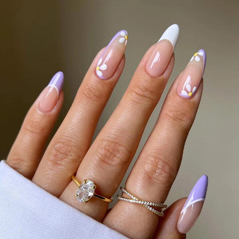 

Simple Style Purple & White Edge Flower Nail Art Stickers and Finished Nail Tips