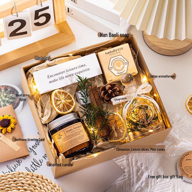 Scented Candle Gift Box for Birthdays, Friends, and Christmas