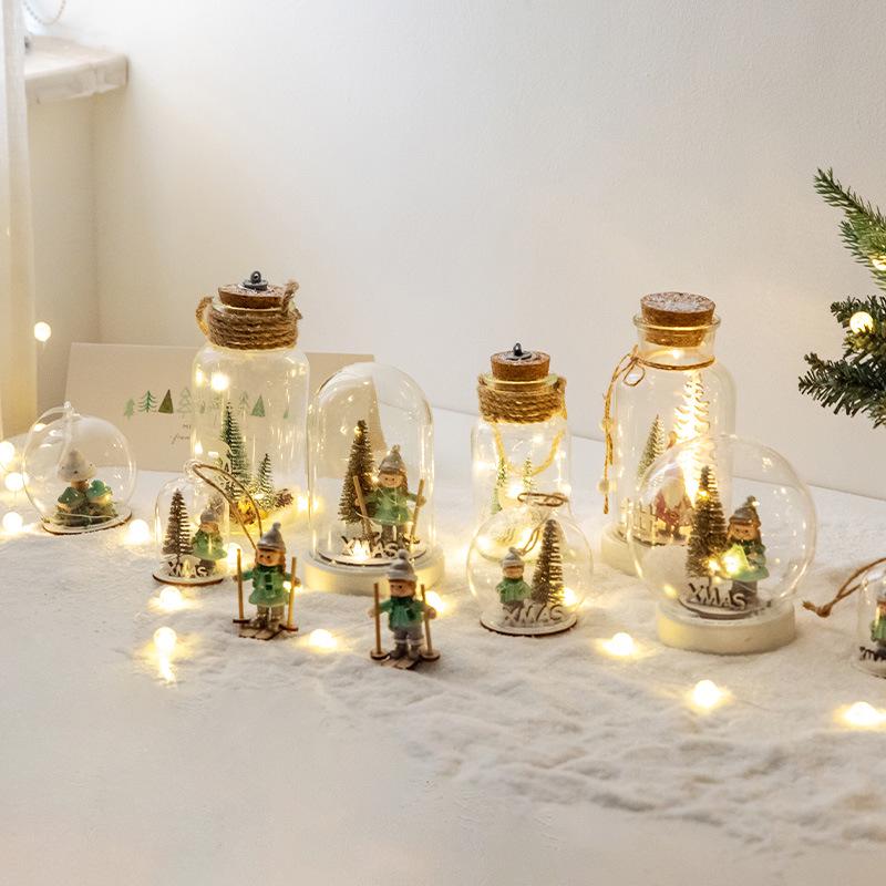 NUCHI Reindeer Snow Globe Night Light - Christmas Ornament & Decoration