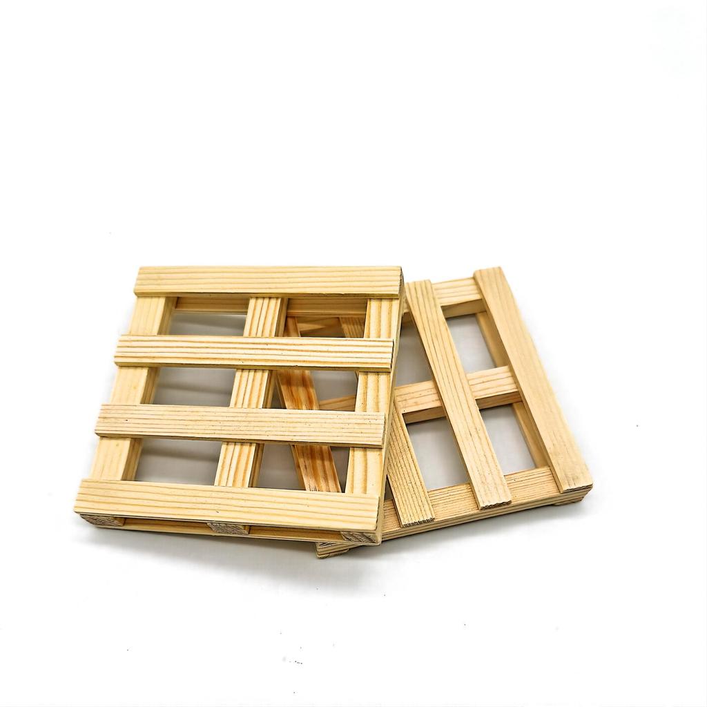 Heat-Resistant Wooden Openwork Coaster and Mini Tray
