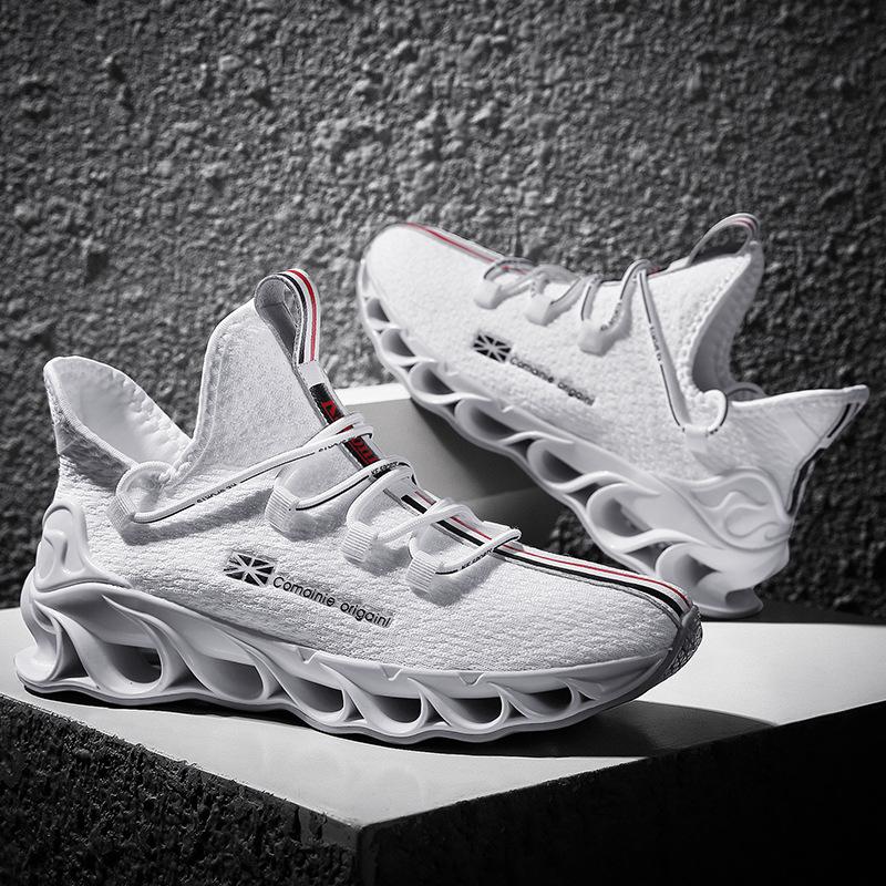 Men's Shoes New Breathable Lightweight Casual Sports Shoes Men's Blade Shoes