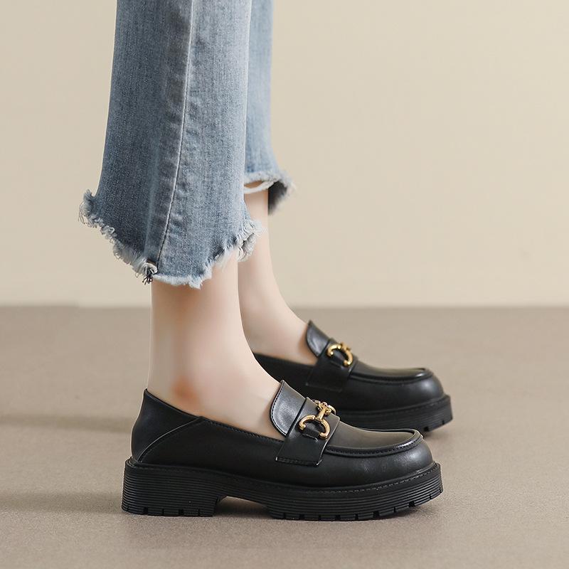 Weiwei Girl 681-3 Women's Height-Boosting Retro Loafers - Thick-Soled, Small Size, 2024 Style.