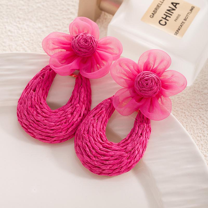 Handgefertigte Raffia-Netz-Blumenohrringe Modische Ohrringe, Wald-Thema Frische und Süße Ohrringe