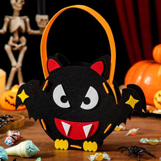Felt Halloween Handbag Trick or Treat Tote Bag Pumpkin Spider Web Shape Candy Holder for Kids Halloween Party Favors