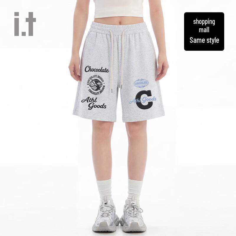 :CHOCOOLATE Unisex American Retro Badge Embroidered Shorts 32