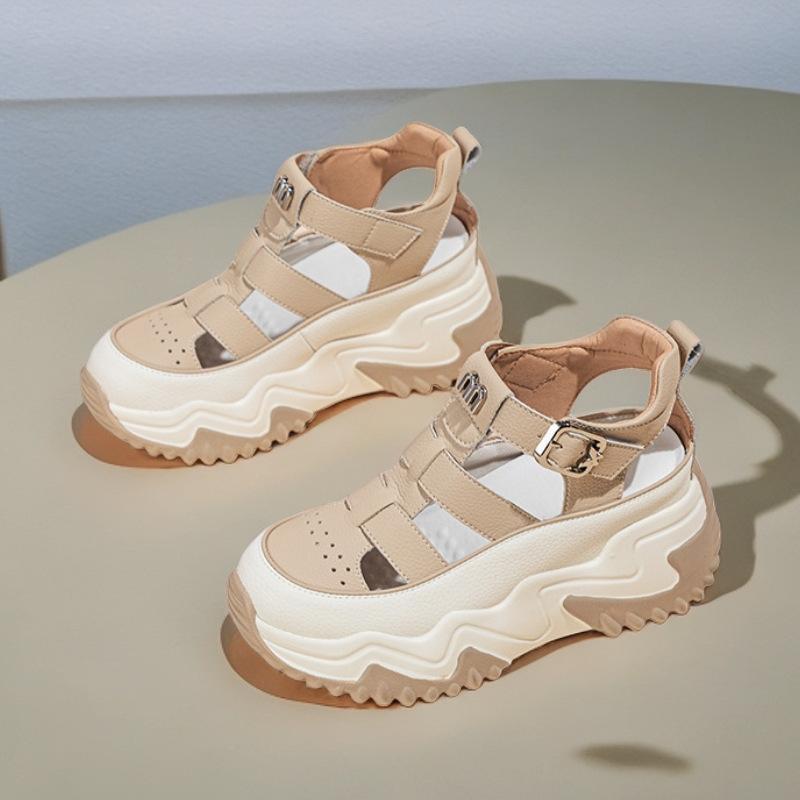 ins Han platform dad shoes summer new street shot student Roman sandals heightening leisure