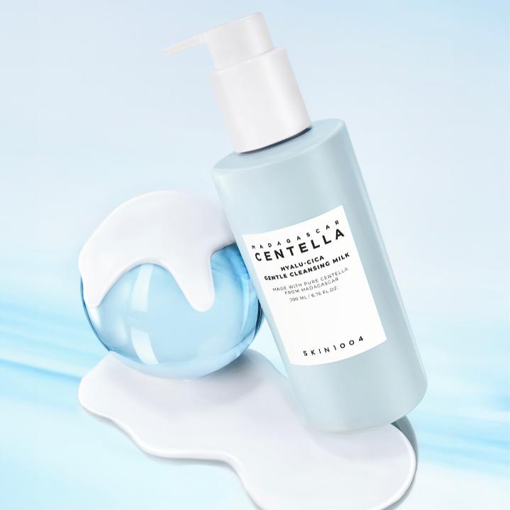 Skin1004 Madagascar Centella Hyalu-Cica Gentle Cleansing Milk 200ml