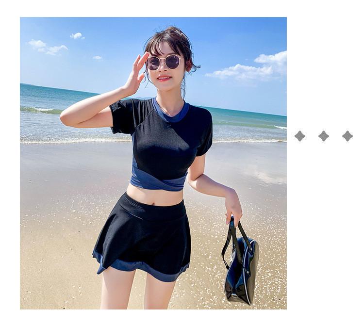 Women's Wetsuit Conservative Fashion Short Sleeve Surf Suit Zipper One-Piece Swimsuit