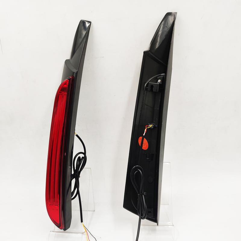 1 Pair For Toyota Fortuner 2015 2016 2017 2018   LED Rear Fog Lamp Bumper Light Auto Brake Light Turn Signal Reflector