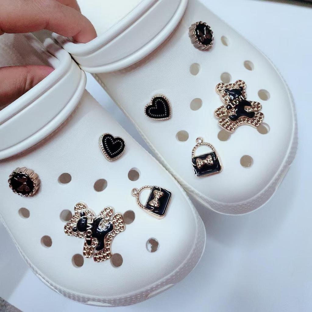 Elegant DIY Crocs Shoe Accessories: Coco-Style Detachable Diamond Flower Buckle