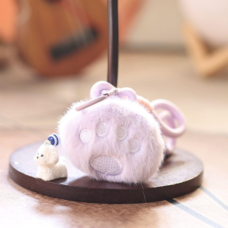 

Plush Cat Footprint Keychain With Soft Short Plush For Kids And Adults фіолетовий